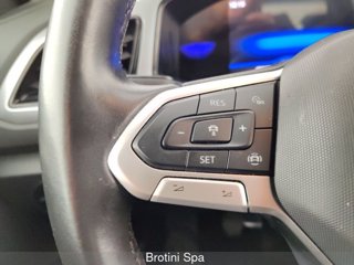 VOLKSWAGEN T-Roc 1.0 TSI Life 13