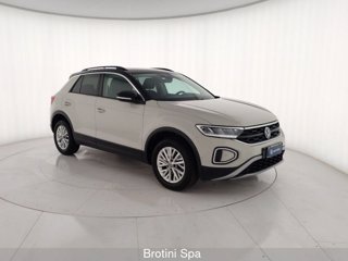 VOLKSWAGEN T-Roc 1.0 TSI Life 3