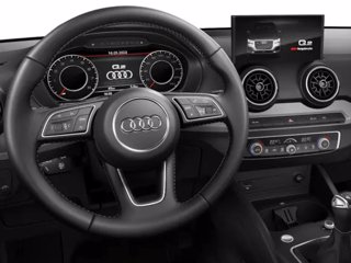 AUDI Q2 35 TDI S tronic Identity Black 5