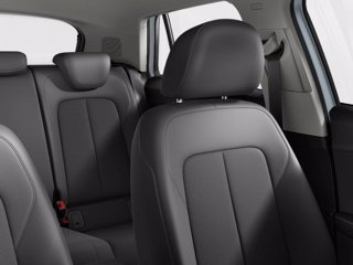 AUDI Q2 30 TFSI Business Advanced 6