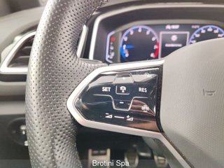 VOLKSWAGEN T-Roc 1.0 TSI R-Line 13