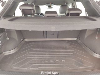 VOLKSWAGEN T-Roc 1.0 TSI R-Line 15