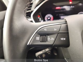 AUDI Q3 2.0 35 TDI S Tronic S Line Edition 13