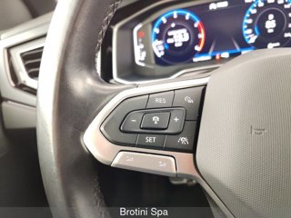 VOLKSWAGEN Polo 1.0 TSI R-Line 13