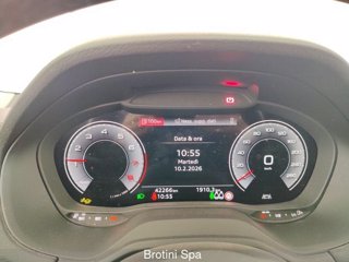 AUDI Q2 1.5 35 TFSI IDENTITY BLACK 14