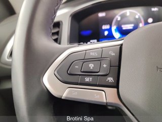 VOLKSWAGEN T-Roc 2.0 TDI SCR Life DSG 13