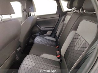 VOLKSWAGEN Taigo 1.0 TSI 85kW R-Line 10