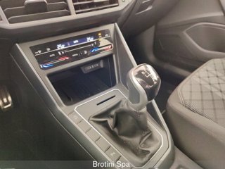 VOLKSWAGEN Taigo 1.0 TSI 85kW R-Line 11