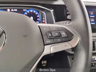 VOLKSWAGEN Taigo 1.0 TSI 85kW R-Line 13