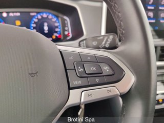 VOLKSWAGEN T-Roc 1.0 TSI Style 12