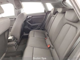 AUDI A3 Sportback 30 TFSI Business 9