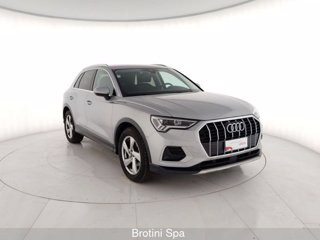 AUDI Q3 2.0 35 TDI S Tronic Business Advanced 3