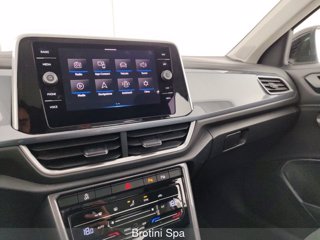 VOLKSWAGEN T-Roc 1.0 TSI Style 10