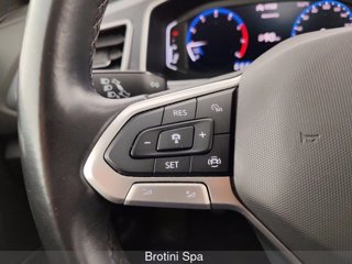 VOLKSWAGEN T-Roc 1.0 TSI Style 12