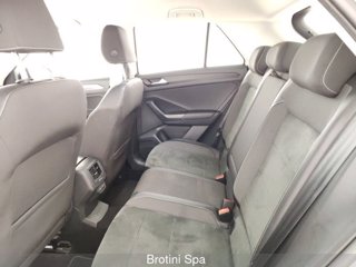 VOLKSWAGEN T-Roc 1.0 TSI Style 8