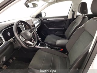 VOLKSWAGEN T-Roc 1.0 TSI Style 6