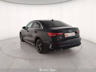 AUDI A3 30 TDI S line Edition 1