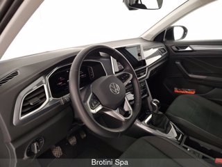 VOLKSWAGEN T-Roc 1.0 TSI Style 7