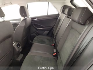 VOLKSWAGEN T-Roc 1.0 TSI Style 9