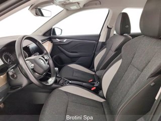 SKODA Kamiq 1.5 TSI 110KW BLACK DOTS DSG 6