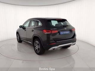MERCEDES GLA 180 d Automatic Sport 1