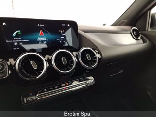MERCEDES GLA 180 d Automatic Sport 11