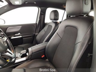 MERCEDES GLA 180 d Automatic Sport 8