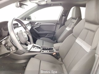 AUDI A3 Sportback 35 TFSI S tronic Identity Black Sportback 5