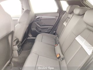 AUDI A3 Sportback 35 TFSI S tronic Identity Black Sportback 8