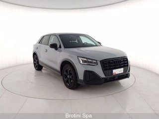 AUDI Q2 1.5 35 TFSI IDENTITY BLACK 3