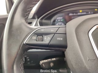 AUDI Q5 35 TDI S Line S tronic 13