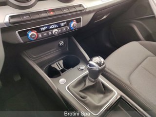 AUDI Q2 2.0 30 TDI BUSINESS ADVANCED 10