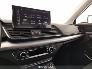 AUDI Q5 35 TDI S Line S tronic 11