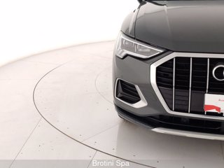 AUDI Q3 2.0 35 TDI S Tronic Business Advanced 4