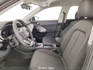 AUDI Q3 2.0 35 TDI S Tronic Business Advanced 6