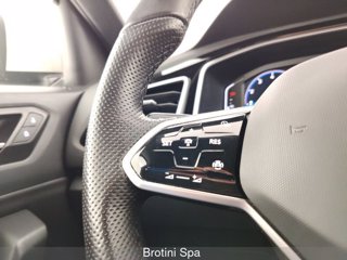 VOLKSWAGEN T-Roc 1.0 TSI R-Line 13