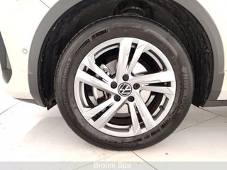 VOLKSWAGEN T-Roc 1.0 TSI R-Line 5