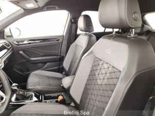 VOLKSWAGEN T-Roc 1.0 TSI R-Line 8