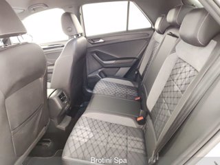 VOLKSWAGEN T-Roc 1.0 TSI R-Line 9