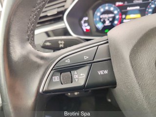 AUDI Q3 Sportback 45 TFSI e S tronic Business Plus 13