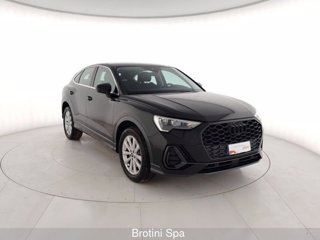 AUDI Q3 Sportback 45 TFSI e S tronic Business Plus 3