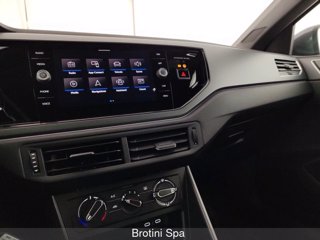 VOLKSWAGEN Taigo 1.0 TSI 81kW R-Line 12