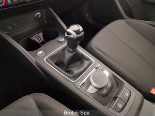 AUDI Q2 1.0 30 TFSI BUSINESS ADVANCED 10