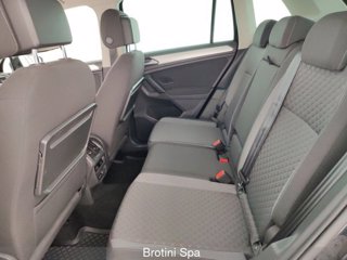 VOLKSWAGEN Tiguan 1.6 TDI SCR Sport BMT 9