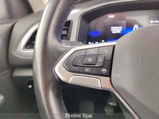 VOLKSWAGEN T-Roc 1.0 TSI Life 11