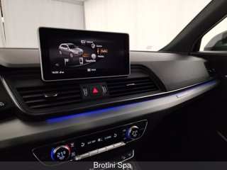 AUDI Q5 40 TDI S Line Plus quattro S tronic 11