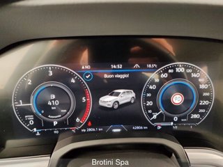 VOLKSWAGEN Touareg 3.0 V6 TDI SCR 170kW R-LINE 16