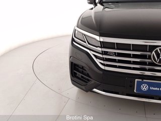 VOLKSWAGEN Touareg 3.0 V6 TDI SCR 170kW R-LINE 4