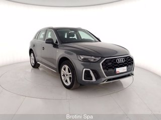 AUDI Q5 40 TDI S Line quattro S tronic 3