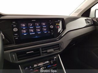 VOLKSWAGEN Polo 1.0 TSI Life 11